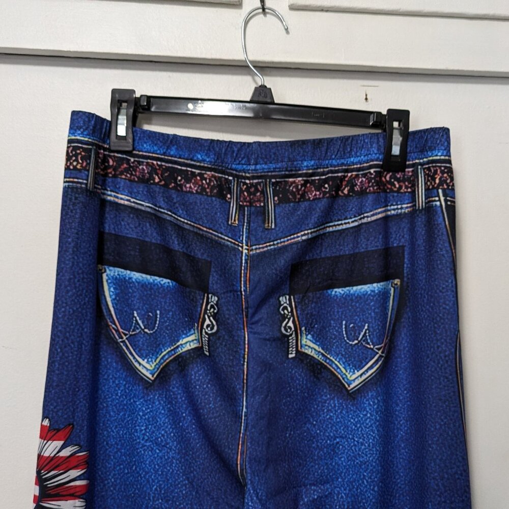 Patriotic USA Flag Printed Capri Jeggings - Picture 4 of 6